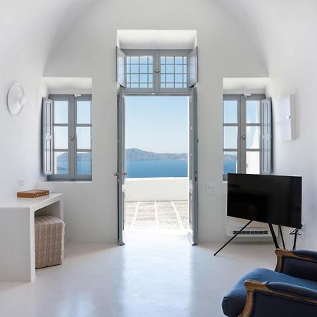 Inspire Santorini Luxury Villas Fira  Extérieur photo