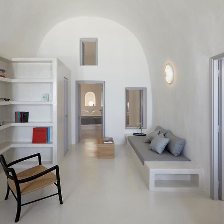 Inspire Santorini Luxury Villas Fira  Extérieur photo