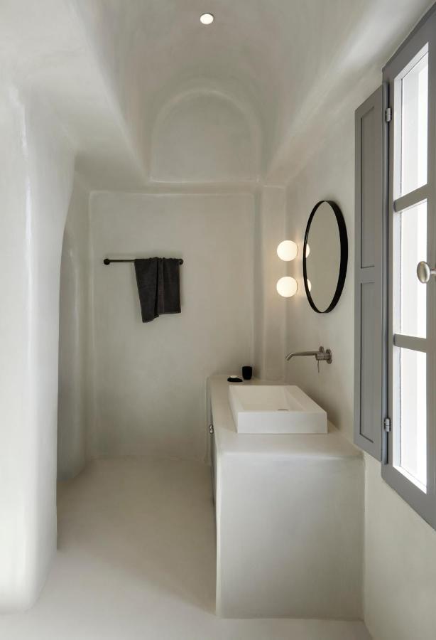 Inspire Santorini Luxury Villas Fira  Extérieur photo