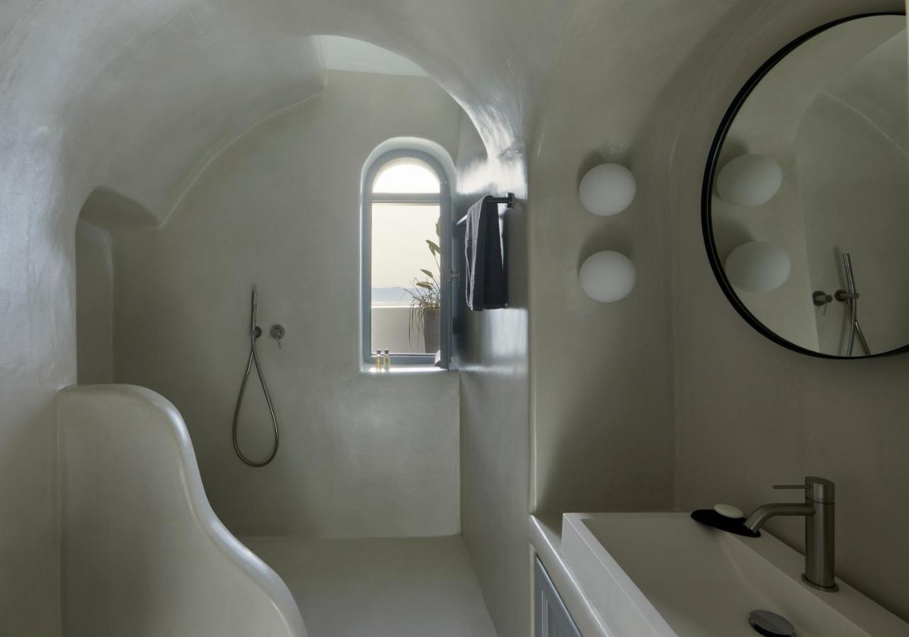Inspire Santorini Luxury Villas Fira  Extérieur photo