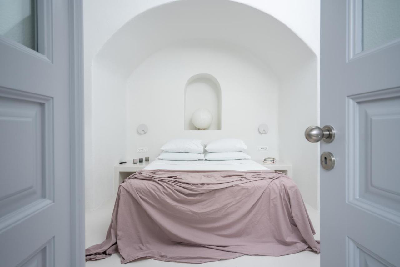 Inspire Santorini Luxury Villas Fira  Extérieur photo