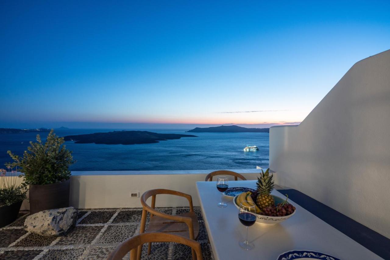 Inspire Santorini Luxury Villas Fira  Extérieur photo