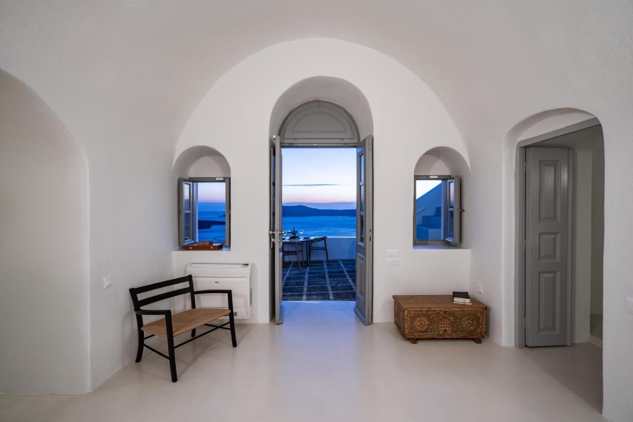 Inspire Santorini Luxury Villas Fira  Extérieur photo